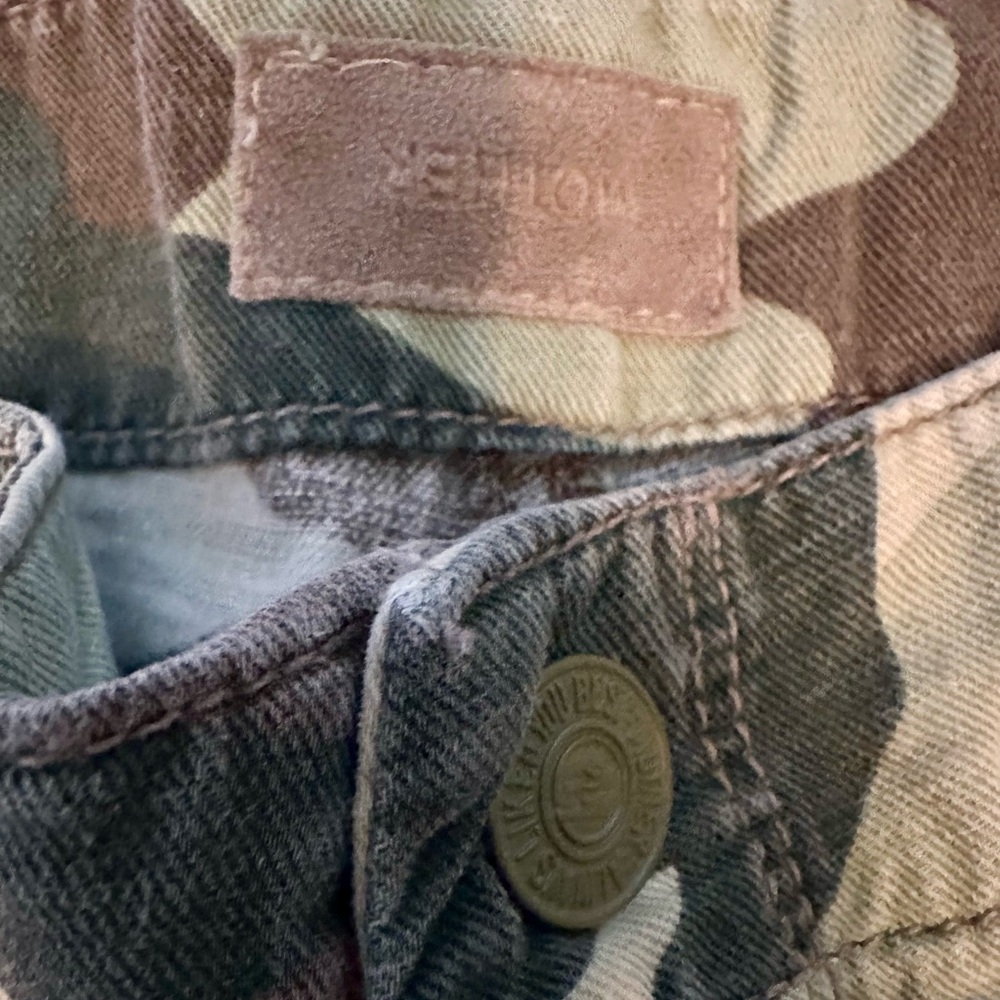 MOTHER Camo No Zip Misfit Pants Size 26/2 - Picture 9 of 14